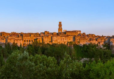 Toskana İtalya 'daki Pitigliano ortaçağ kasabası - mimari geçmişi