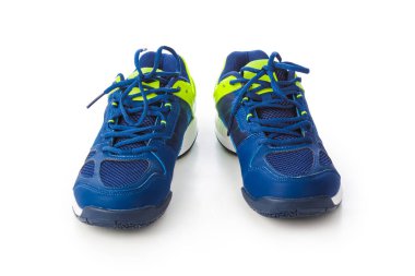 spor ayakkabıları beyaz arkaplanda izole