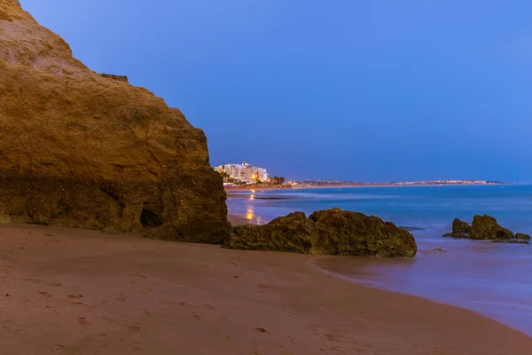 Pláž Blízkosti Albufeira Algarve Region Portugalsku — Stock fotografie