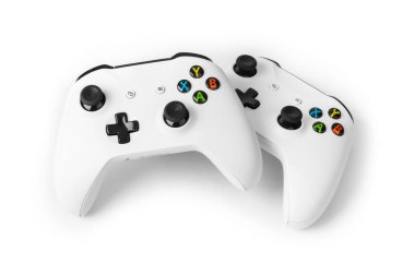 Kablosuz oyun yastıkları beyaz arkaplanda izole edildi