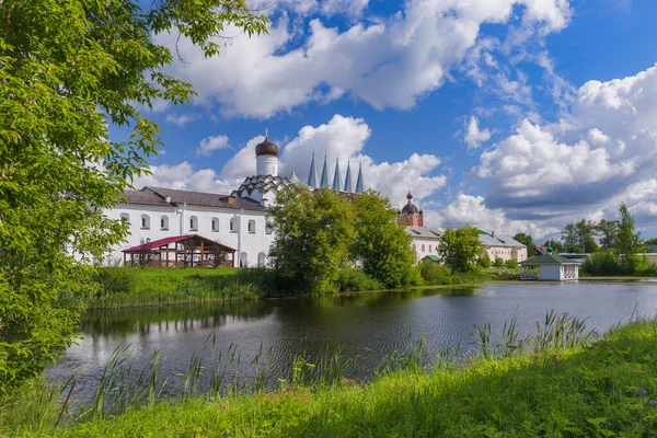 Monasterio Tikhvin Región Leningrado Rusia — Foto de Stock