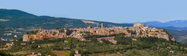 İtalya 'daki Orvieto Ortaçağ kasabası - mimari geçmişi
