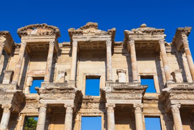 Efes Türkiye'deki antik celsius Kütüphane