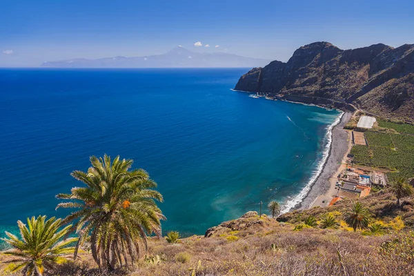 Vackra stranden på ön la gomera - kanariefågel — Stockfoto