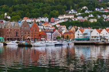 ünlü bryggen bergen - Norveç sokak