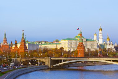 Rusya'nın Moskova Kremlin-günbatımı üzerinde