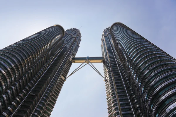 Вежі-близнюки в Куала-Лумпурі (Малайзія) — стокове фото