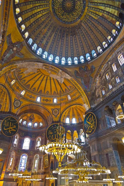 Interno di Hagia Sophia a Istanbul Turchia — Foto Stock