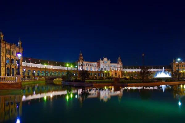 Paleis bij het Spaanse vierkant in sevilla Spanje — Stockfoto