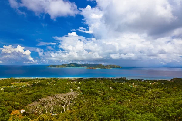 Island Praslin at Seychelles — Stock Photo, Image