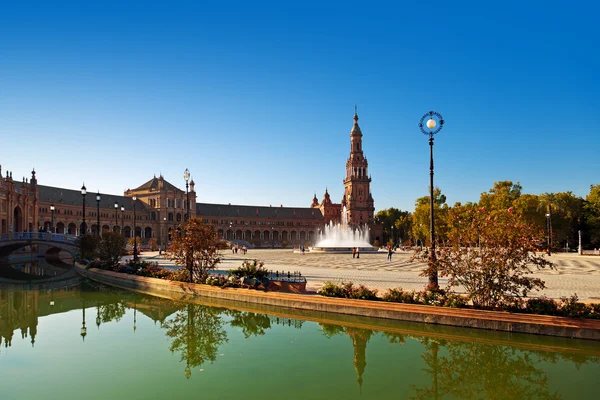 Paleis bij het Spaanse vierkant in sevilla Spanje — Stockfoto