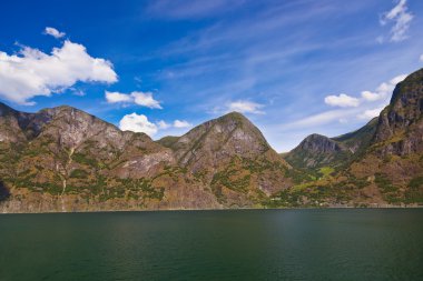 Norveç - UNESCO tarafından ünlü fiyort naeroyfjord