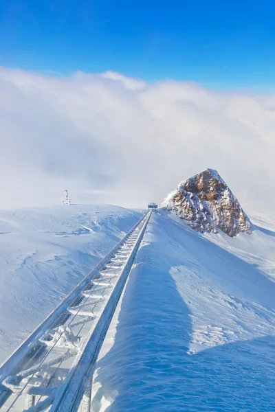 Hegyek ski resort Kaprun-Ausztria — Stock Fotó