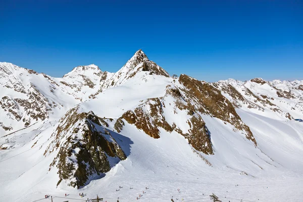 Estación de esquí de montaña - Innsbruck Austria — Foto de Stock