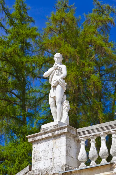 Skulptur im Museumsgut archangelskoye - moskau russland — Stockfoto