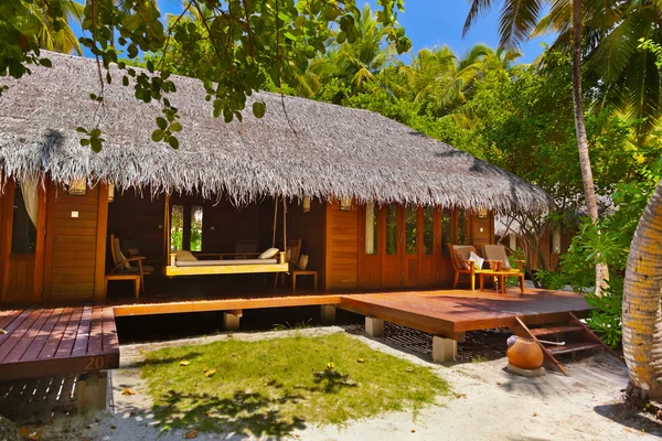 Beach bungalow - Maldives — Stock Photo, Image