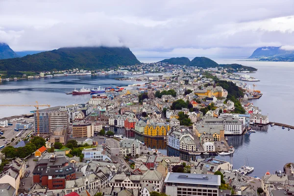 Panoráma města alesund, Norsko — Stock fotografie