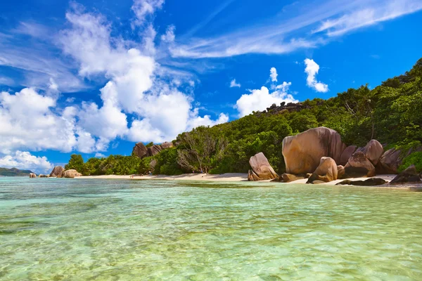 Famosa spiaggia Source d'Argent alle Seychelles — Foto Stock