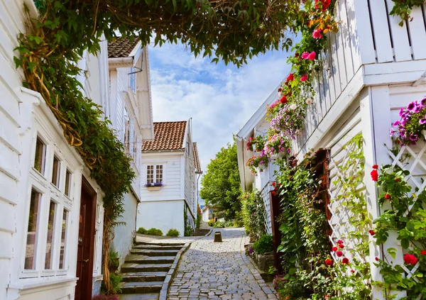 Rua no centro antigo de Stavanger - Noruega — Fotografia de Stock