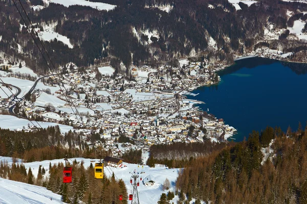 Bergen ski resort st. gilgen, Oostenrijk — Stockfoto