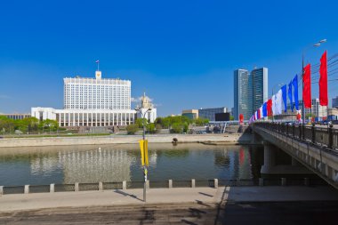 Rus hükümeti ve 