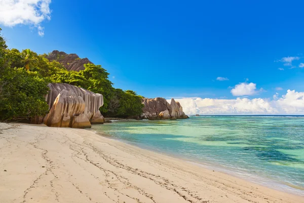 Praia famosa Fonte d 'Argent em Seychelles — Fotografia de Stock