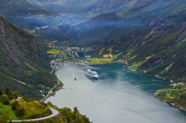 Geiranger fiyort - Norveç gemi