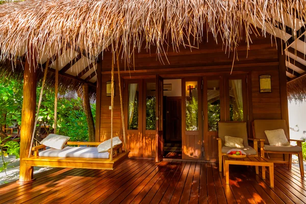 Bungalow sulla spiaggia - Maldive — Foto Stock