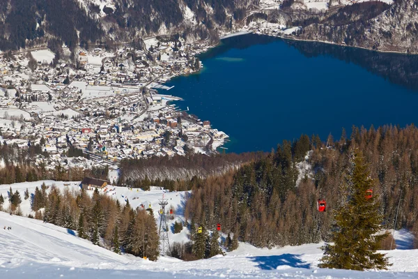 Dağlar resort st. gilgen Avusturya Kayak — Stok fotoğraf