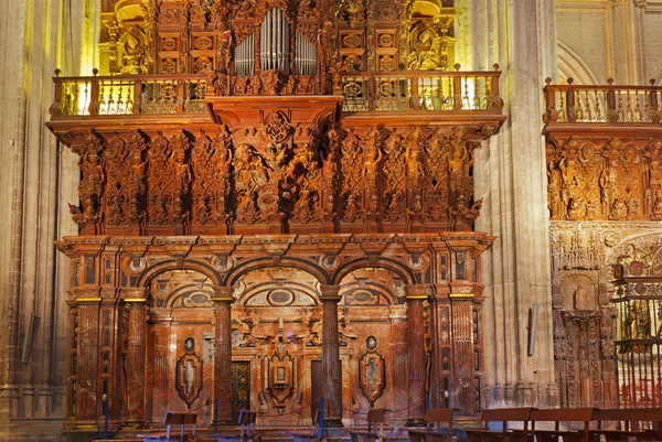 Καθεδρικό ναό la giralda Σεβίλλη Ισπανίας — Φωτογραφία Αρχείου