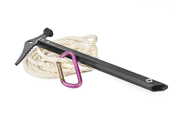 氷斧、カービン銃およびロープ — ストック写真