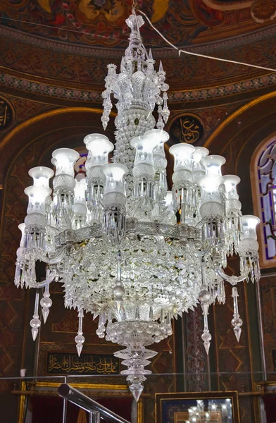 Retro chandelier in mosque - Istanbul Turkey — Stock Photo, Image