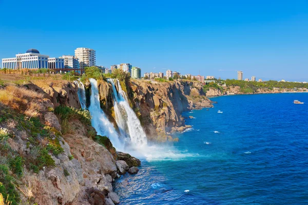 Antalya, Türkiye, Düden Şelalesi — Stok fotoğraf