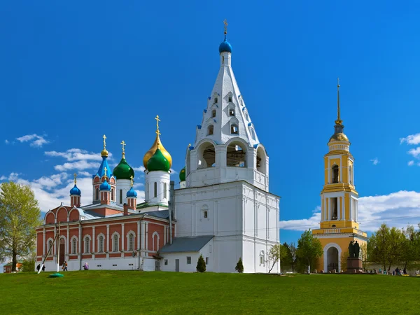 Iglesias en Kolomna Kremlin - Región de Moscú - Rusia — Foto de Stock