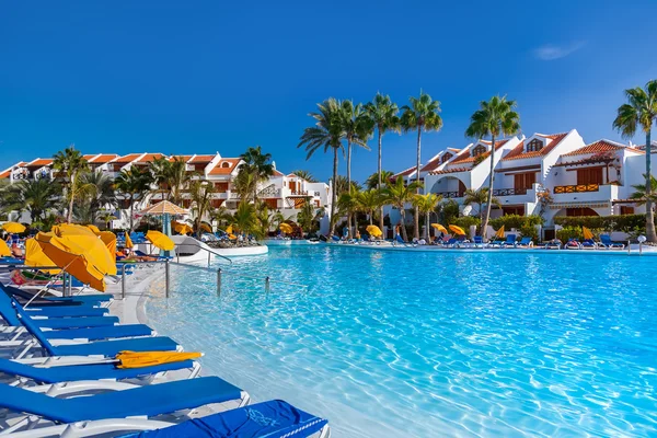 Piscina de agua en isla de Tenerife — Foto de Stock