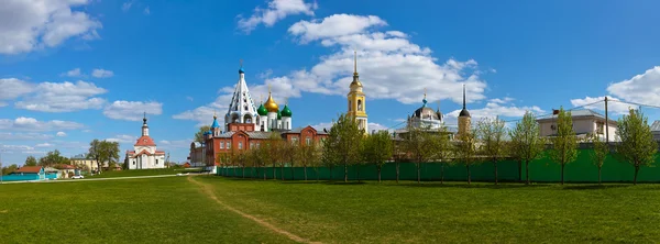 Kolomna Kremlin 'deki kiliseler - Moskova bölgesi - Rusya — Stok fotoğraf