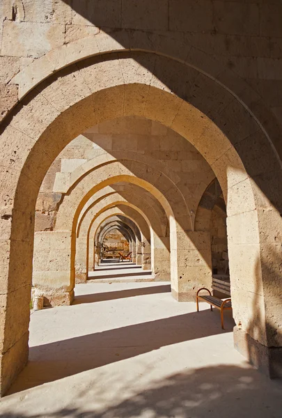 Gallery of the Sultanhani caravansary at Turkey — Stock Photo, Image