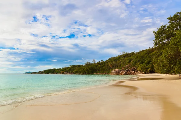 Strand anse lazio auf den Seychellen — Stockfoto