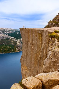 Cliff Preikestolen fiyort Lysefjord - Norveç içinde