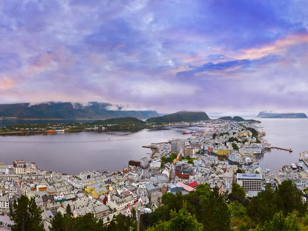 Panorama von alesund - norwegen — Stockfoto