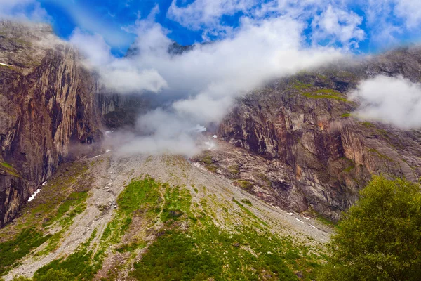 Rock cerca de Trollstigen - Noruega —  Fotos de Stock