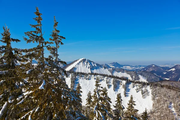 山スキー リゾート聖馴染めたオーストリア — ストック写真