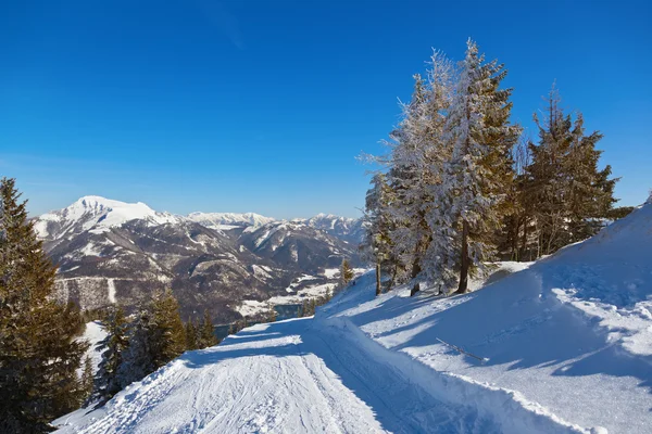 Góry narty ośrodek st. gilgen austria — Zdjęcie stockowe