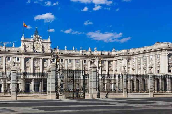 Königspalast in Madrid Spanien — Stockfoto