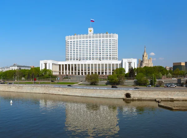 Bílý dům - centrum ruské vlády - Moskva, Rusko — Stock fotografie