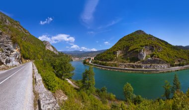 Old Bridge Visegrad - Bosna-Hersek nehirde Drina üzerinde