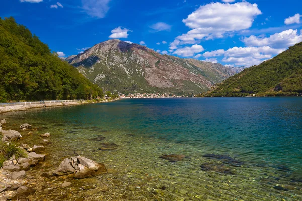 Bahía de Boka Kotor - Montenegro — Foto de Stock