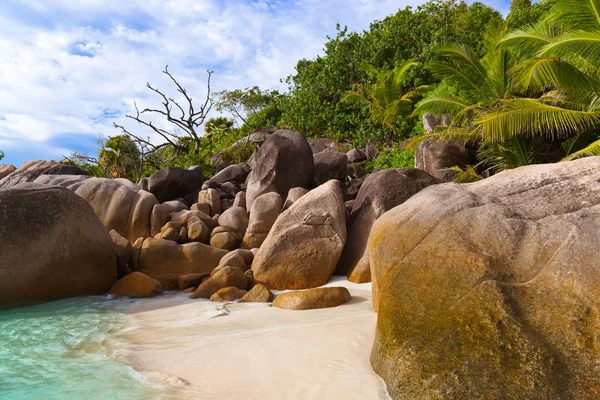 Beach anse lazio: Seychelles-szigetek — Stock Fotó