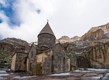 Geghard manastırı, UNESCO - Ermeni ortaçağ mimarisi, Azat Vadisi, Kotaik bölgesi