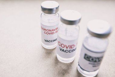 Üç farklı çeşit aşı.